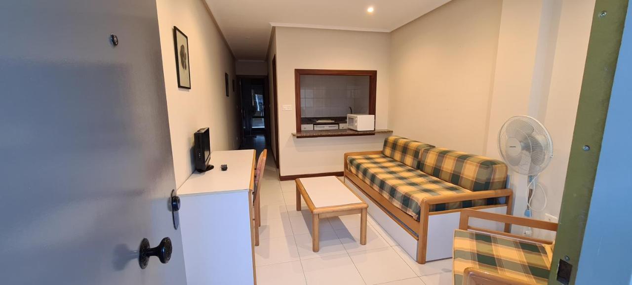 Apartamentos Elena Laredo Kültér fotó