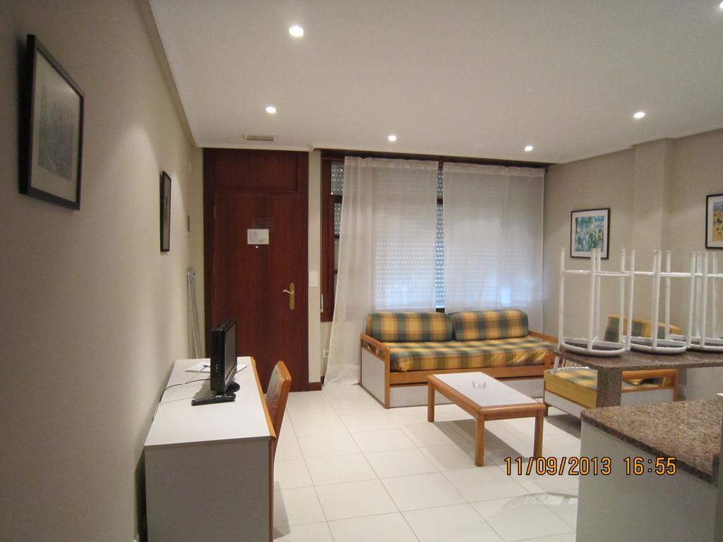 Apartamentos Elena Laredo Kültér fotó